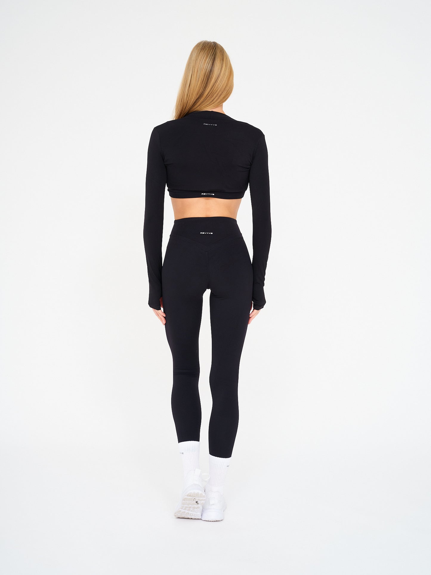 Revyve Shrug with Thumbhole