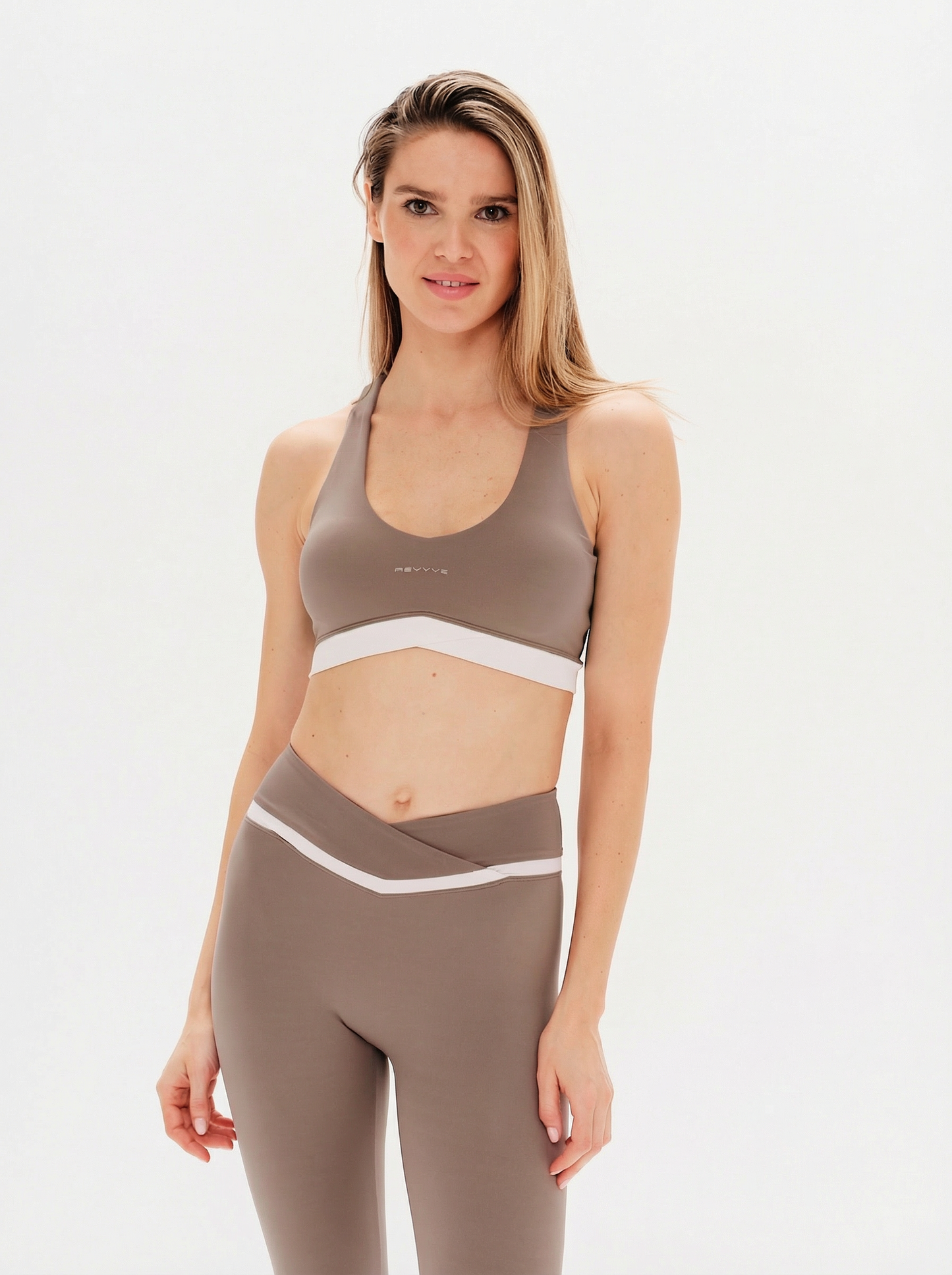 Walnut/White Scoop Bra